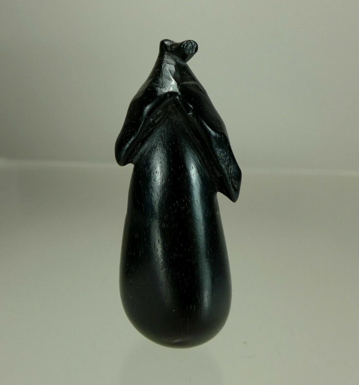 19th C. Japanese Iwami School Ebony Netsuke:  Nasube (Aubergine) photo 3