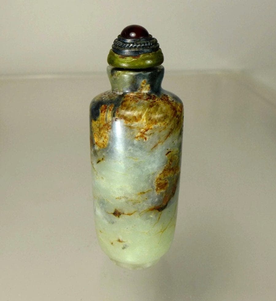 Very Rare, Cylindrical Jade SNUFF BOTTLE, 1740-1840 photo 5
