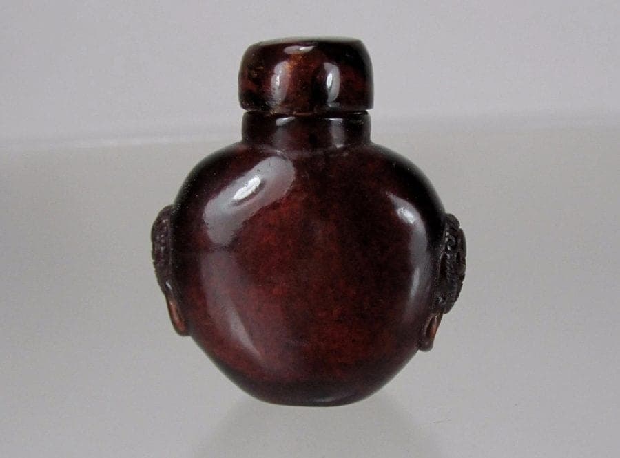 18th C. MINIATURE NATURAL CHERRY AMBER  SNUFF BOTTLE