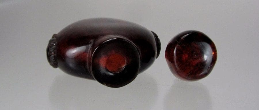 18th C. MINIATURE NATURAL CHERRY AMBER  SNUFF BOTTLE photo 7
