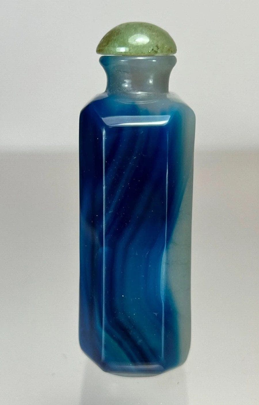 18th/19th C. Colored Faceted Hexagonal Agate Snuff  Bottle -Extremely Rare photo 5