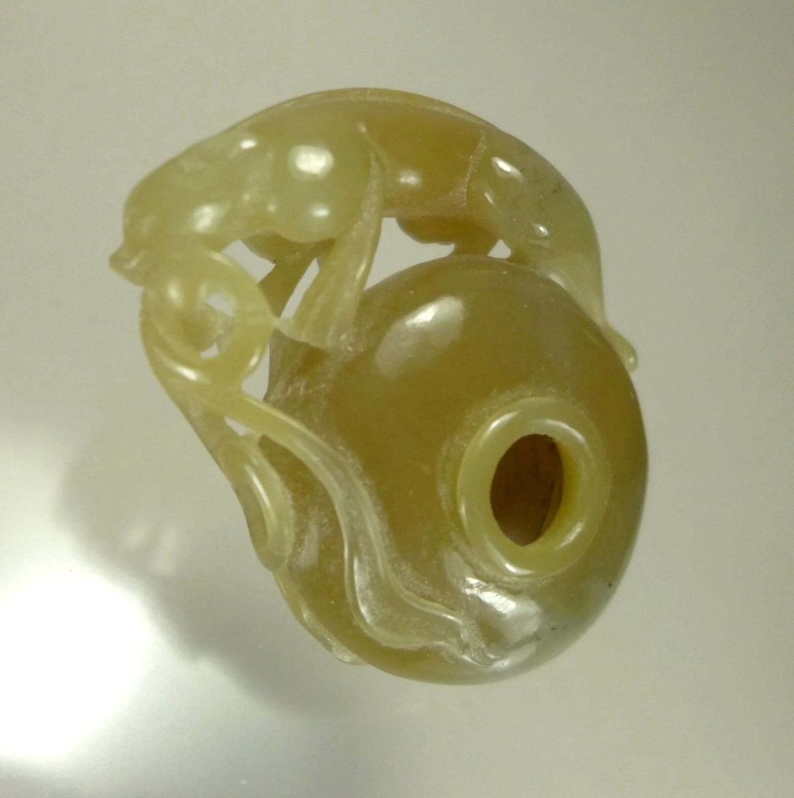 Antique Chinese Jade Brush Washer with Chilong Dragon photo 3