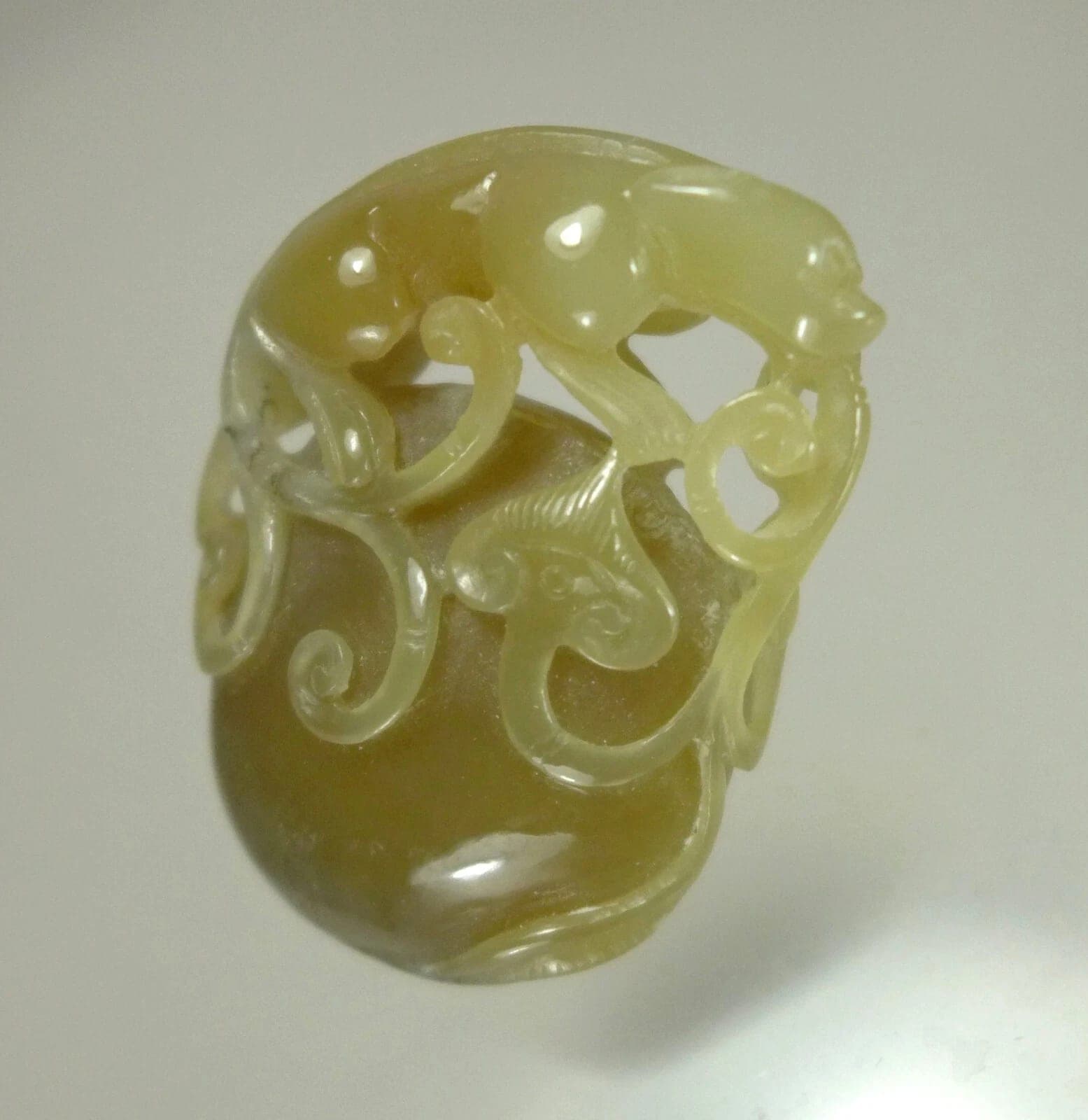Antique Chinese Jade Brush Washer with Chilong Dragon photo 4