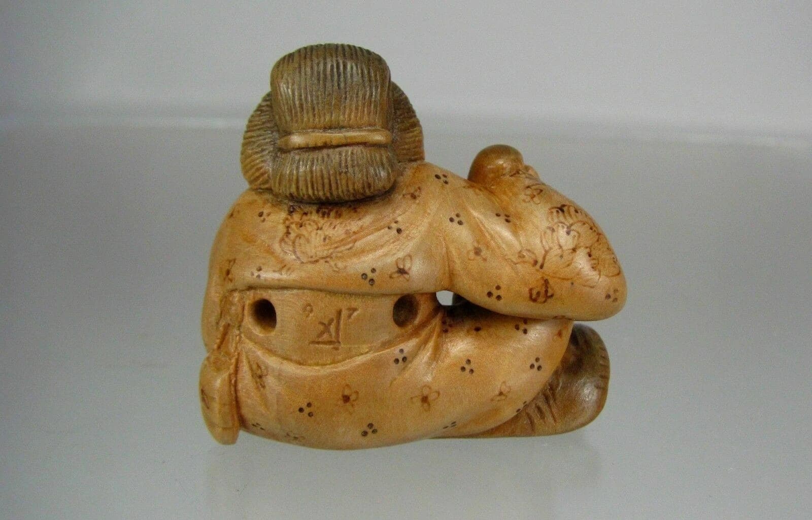 ALEXANDER DERKACHENKO, Contemporary Boxwood Netsuke, "Okame with Tengu Mask" photo 5