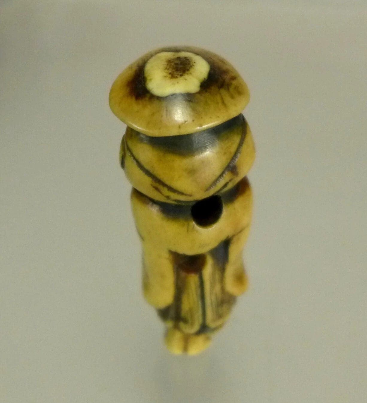 Early 19th Century Japanese Stag Antler Netsuke of a Peasant photo 7