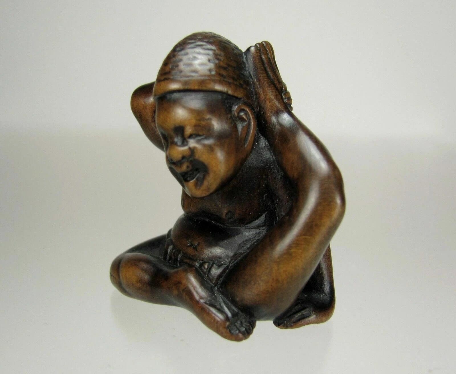 Early 19th Century Japanese Wood Netsuke, ACROBAT photo 3