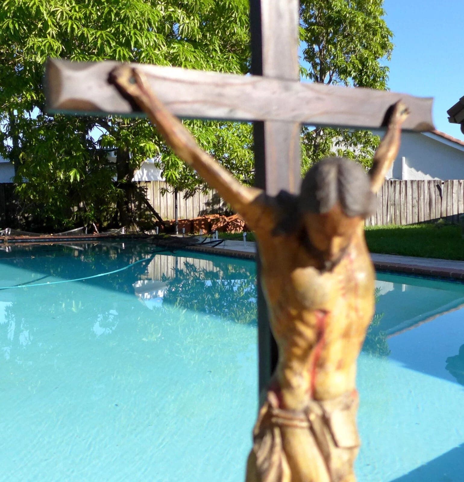Large Antique Wood Polychrome Sculpture of Christ - Crucifix, Early 18th C. photo 5