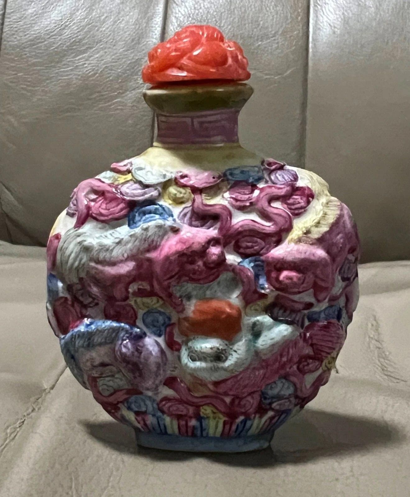 FAMILLE ROSE, Molded Enameled Porcelain Snuff Bottle, Qianlong Mark, B34 photo 2