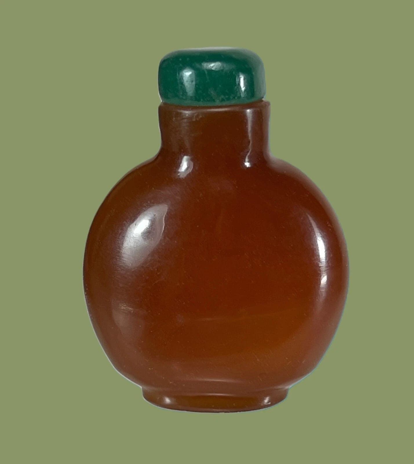 19th C. MINIATURE NATURAL AMBER  SNUFF BOTTLE