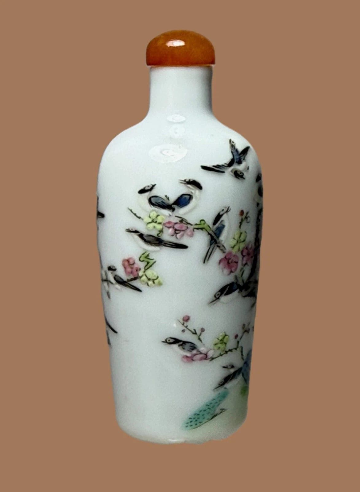 FAMILLE ROSE, 'magpie' & 'plum blossom" Porcelain Snuff Bottle, Yongzheng Mark photo 4
