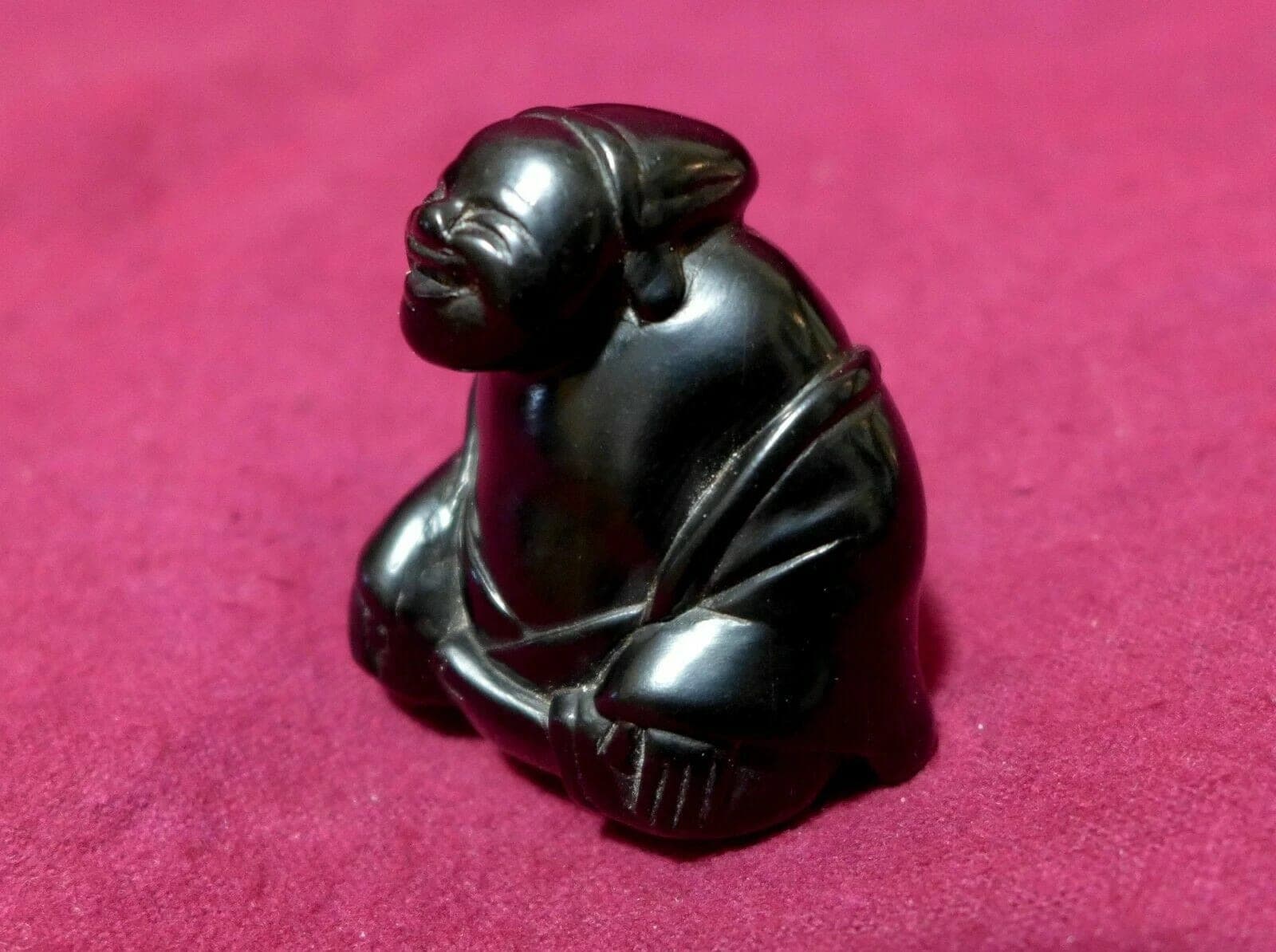Late 18th C., Early 19th C. Japanese Iwami School Kurogaki Netsuke:  Hotei photo 2